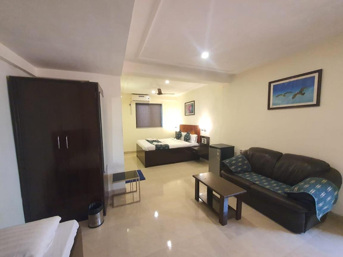 פנצ'גאני Hotel O Silver Leaf מראה חיצוני תמונה